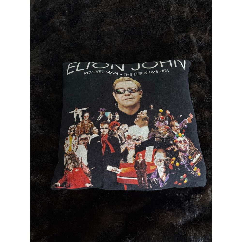 Elton John Rocket Man 2010 Concert Shirt Throw Pillow